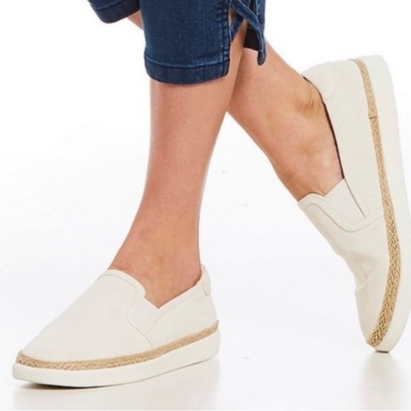 Ⓜ️✅SOLD✅Vionic Rae Slip On Sneaker - Picture 2 of 12